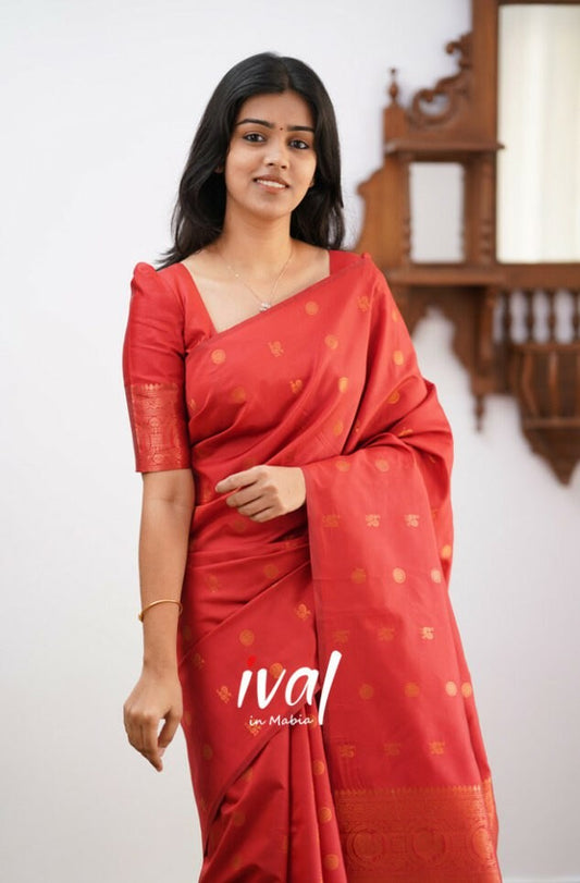 Stylish And Attractive Red Colour Rich Pallu Saree For Women