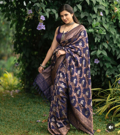 Beautiful Soft Lichi Silk Sarees With Jacquard Work